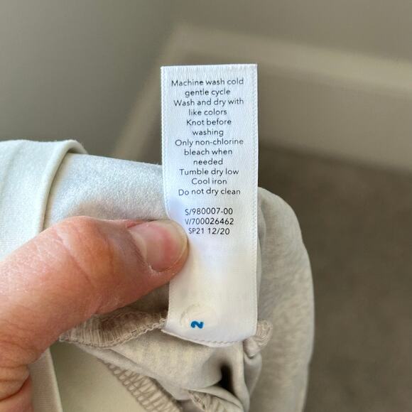 Athleta Venture Printed High Rise Jogger Pants Gray 6 - Picture 11 of 11